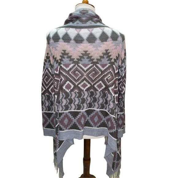 Charlotte Russe Multi-Color Southwestern Style Poncho/Shawl with Fringe Size Sma - Picture 3 of 14